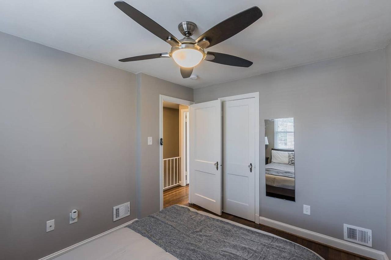 Beautiful 3Br 2Ba House With Cozy Backyard By Cozysuites Alexandria Kültér fotó
