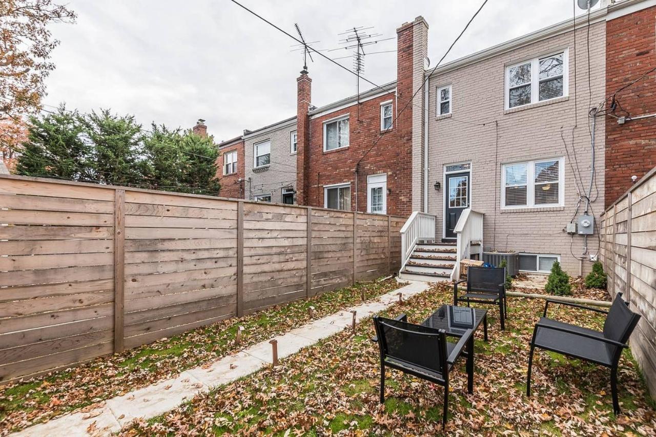 Beautiful 3Br 2Ba House With Cozy Backyard By Cozysuites Alexandria Kültér fotó